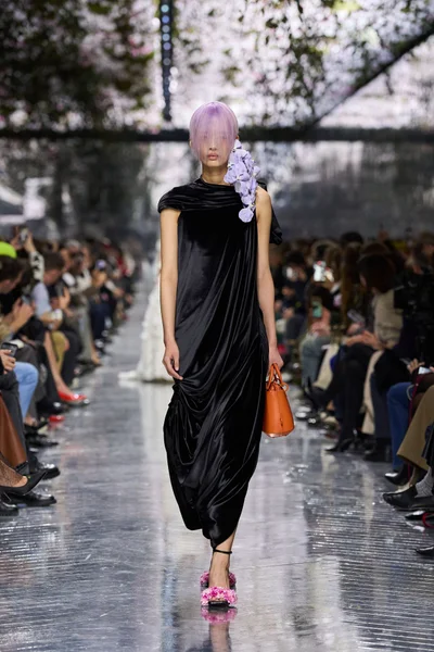 Look 62